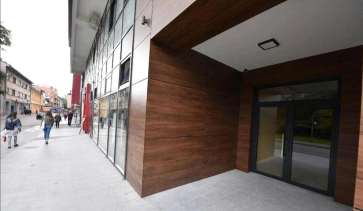 R-Residency Tower Apartment Banja Luka Bagian luar foto