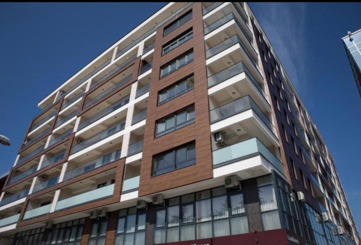 R-Residency Tower Apartment Banja Luka Bagian luar foto
